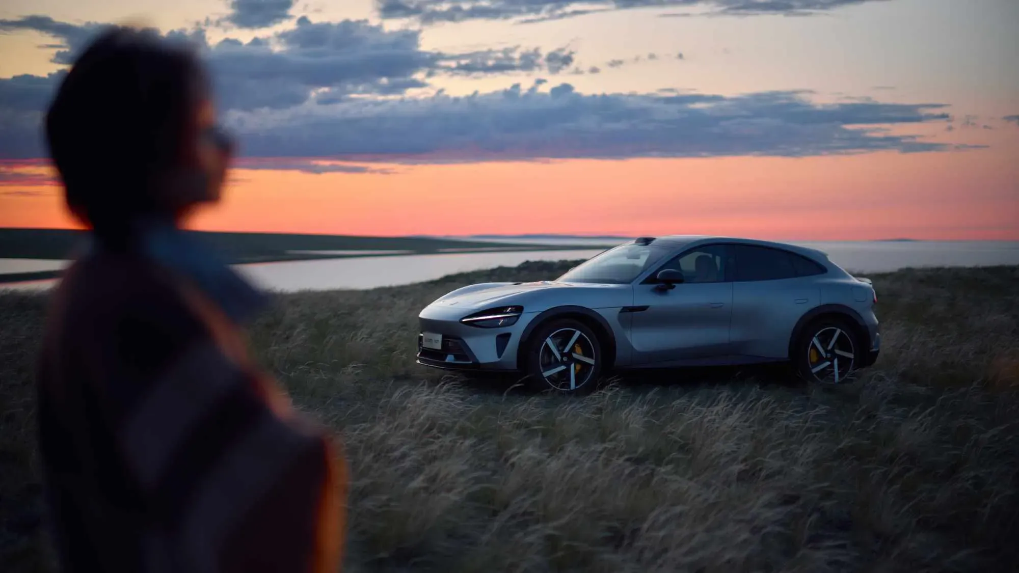 How does Xiaomi YU7 compare against the Tesla Model Y?