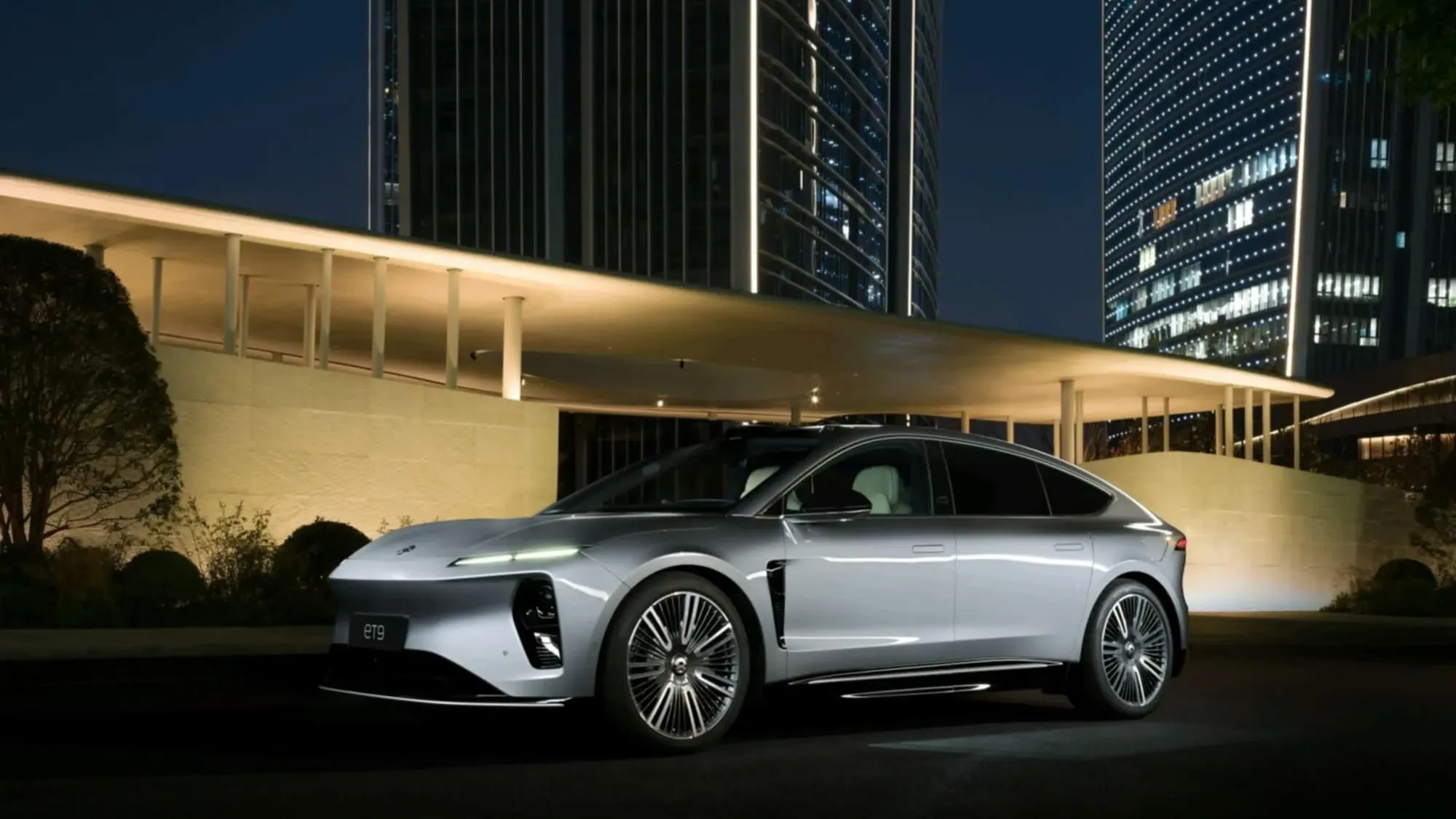 NIO ET9 outsells BMW 7 Series and Audi A8 in China during 1st month of sales