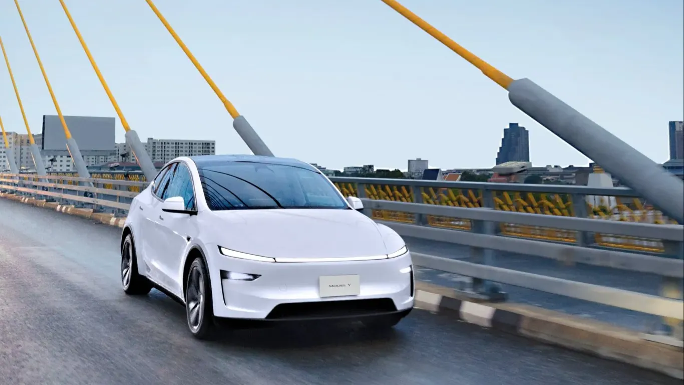 Tesla Model Y L in China gains vehicle-to-load (V2L) support via OTA 2025.32.300