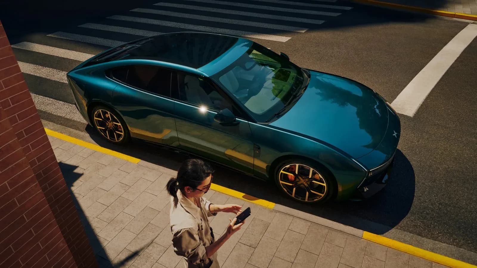 XPeng's bid to revive the P7 with an all-new stunning design and 820 km of range