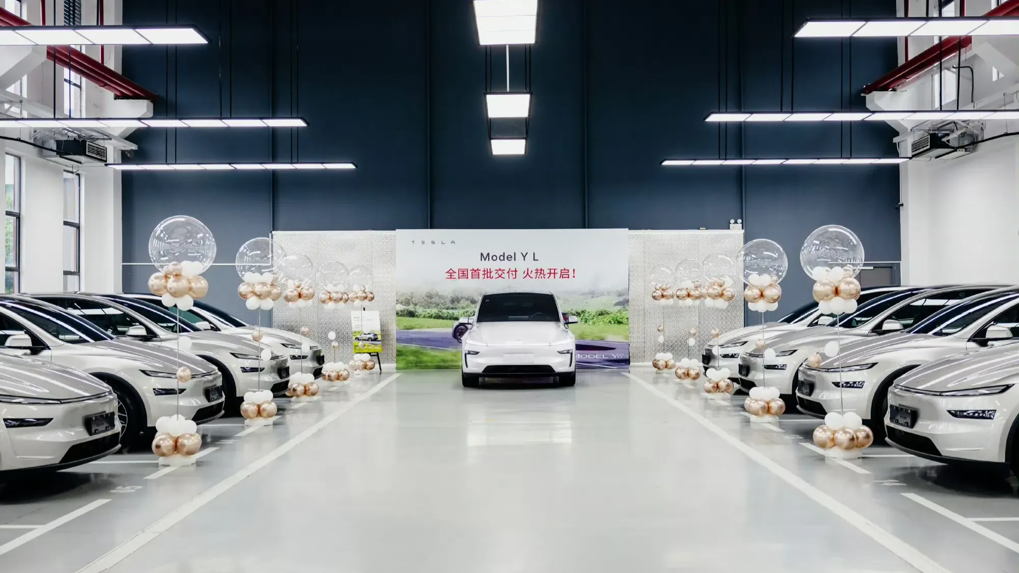 Tesla Model Y L sold out in October; new orders delivery scheduled for November