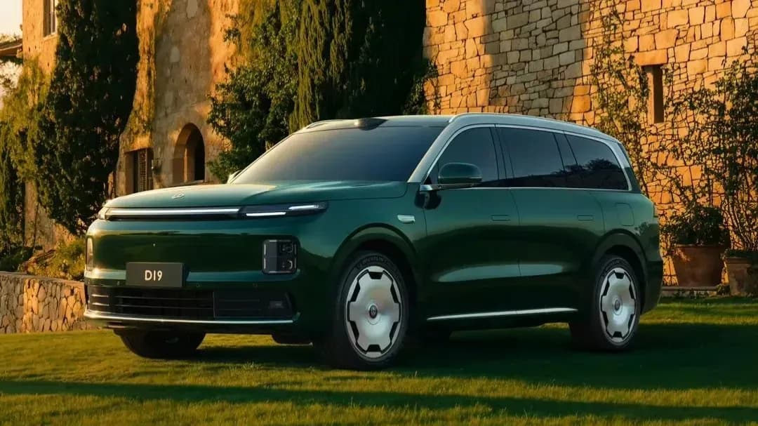 Stellantis-backed Leapmotor breaks into premium EV segment with D19 SUV in China