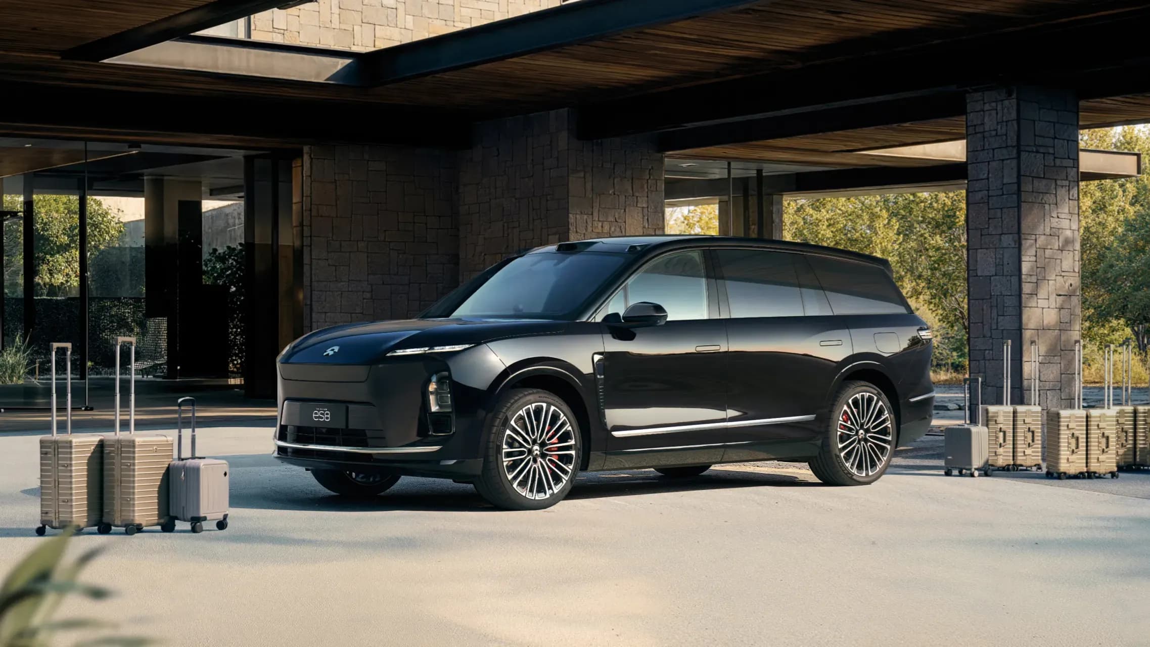 Official all-new NIO ES8 configuration page reveals over 6 months waiting time 