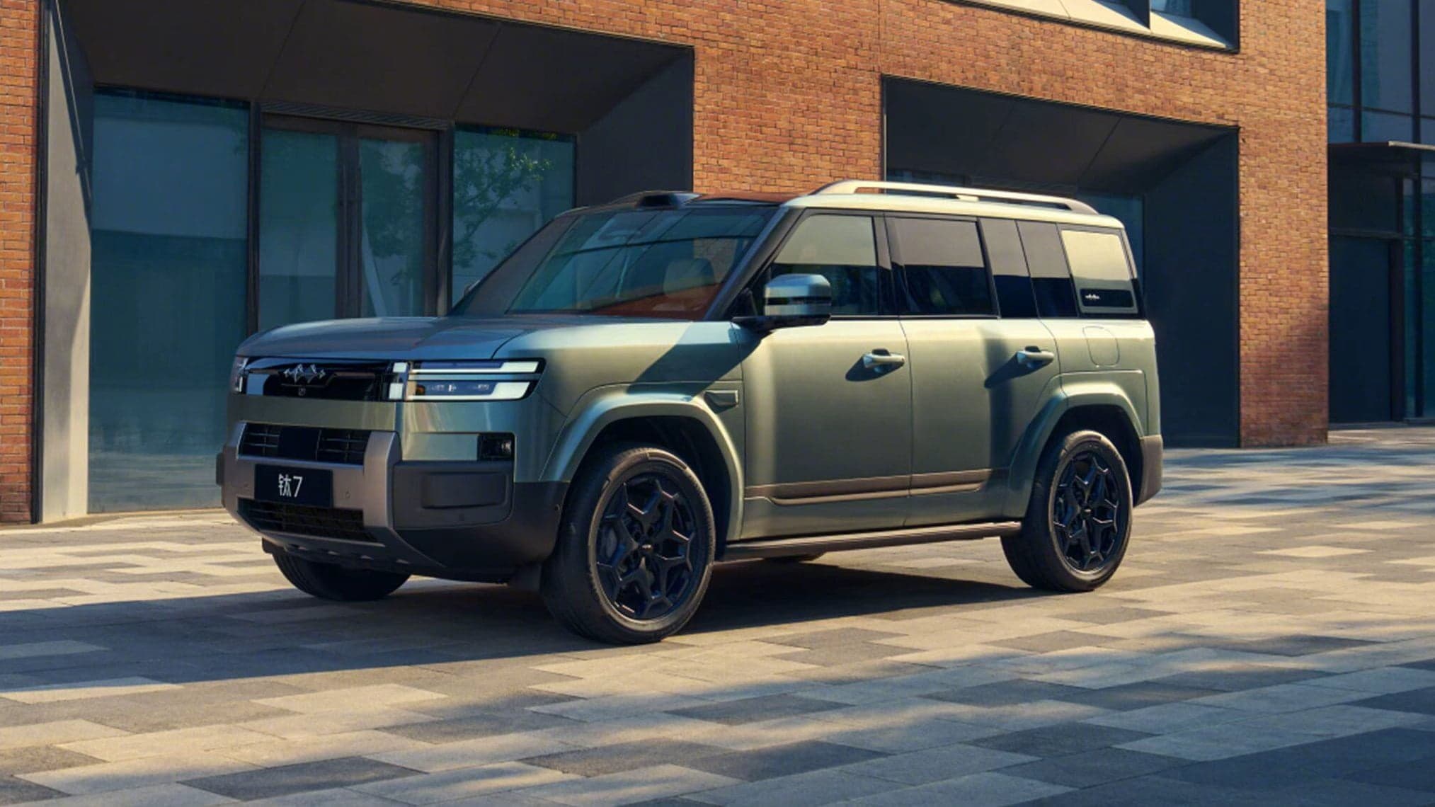 BYD tests Ti7 SUV in Canada with a battery configuration unseen in China