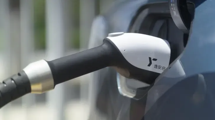 BMW scales traceable green-electricity charging in China, targets 100% by 2027